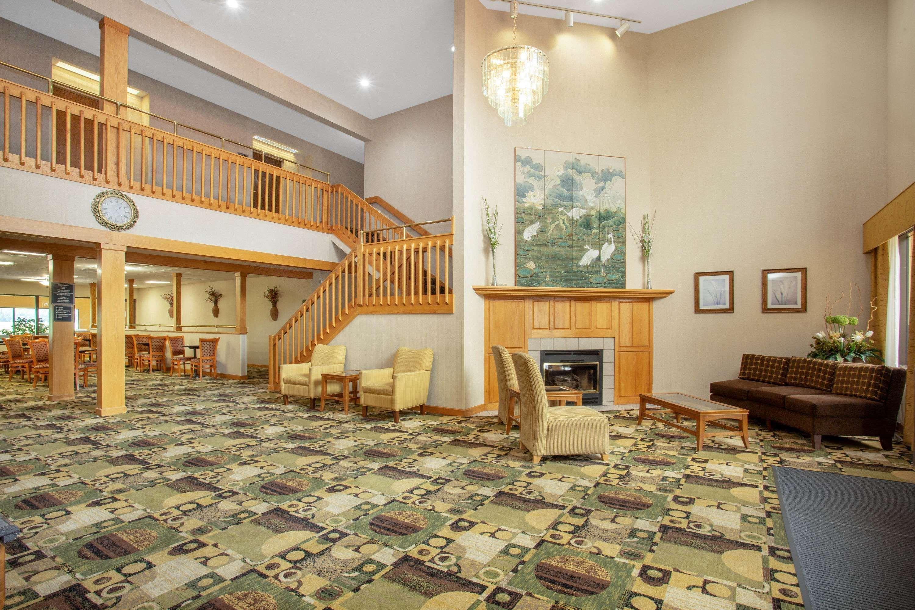 Hotel Baymont By Wyndham Marion Esterno foto